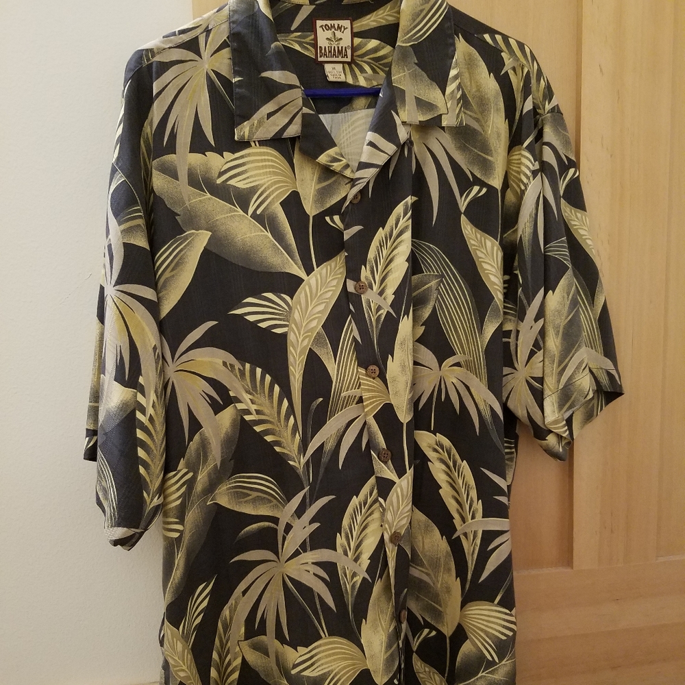 Tommy Bahama Hawaiian Shirt